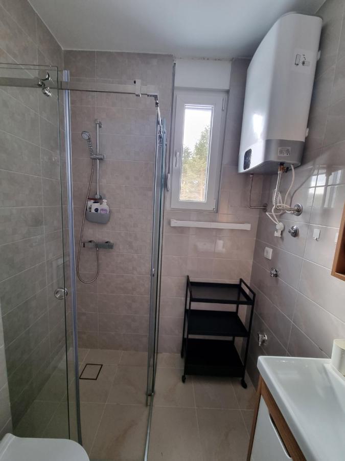 Apartman Nana Divcibare Bagian luar foto